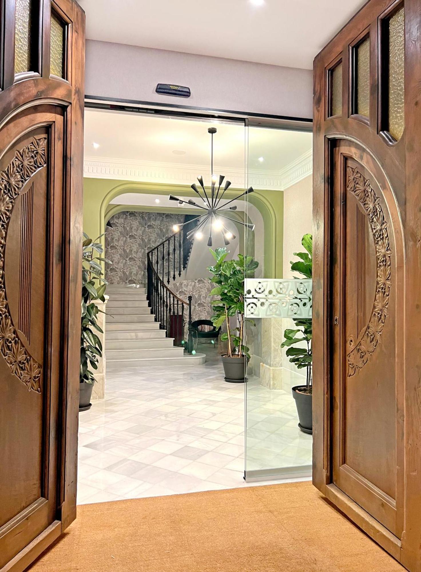 Отель Soho Boutique Turia Валенсия Экстерьер фото