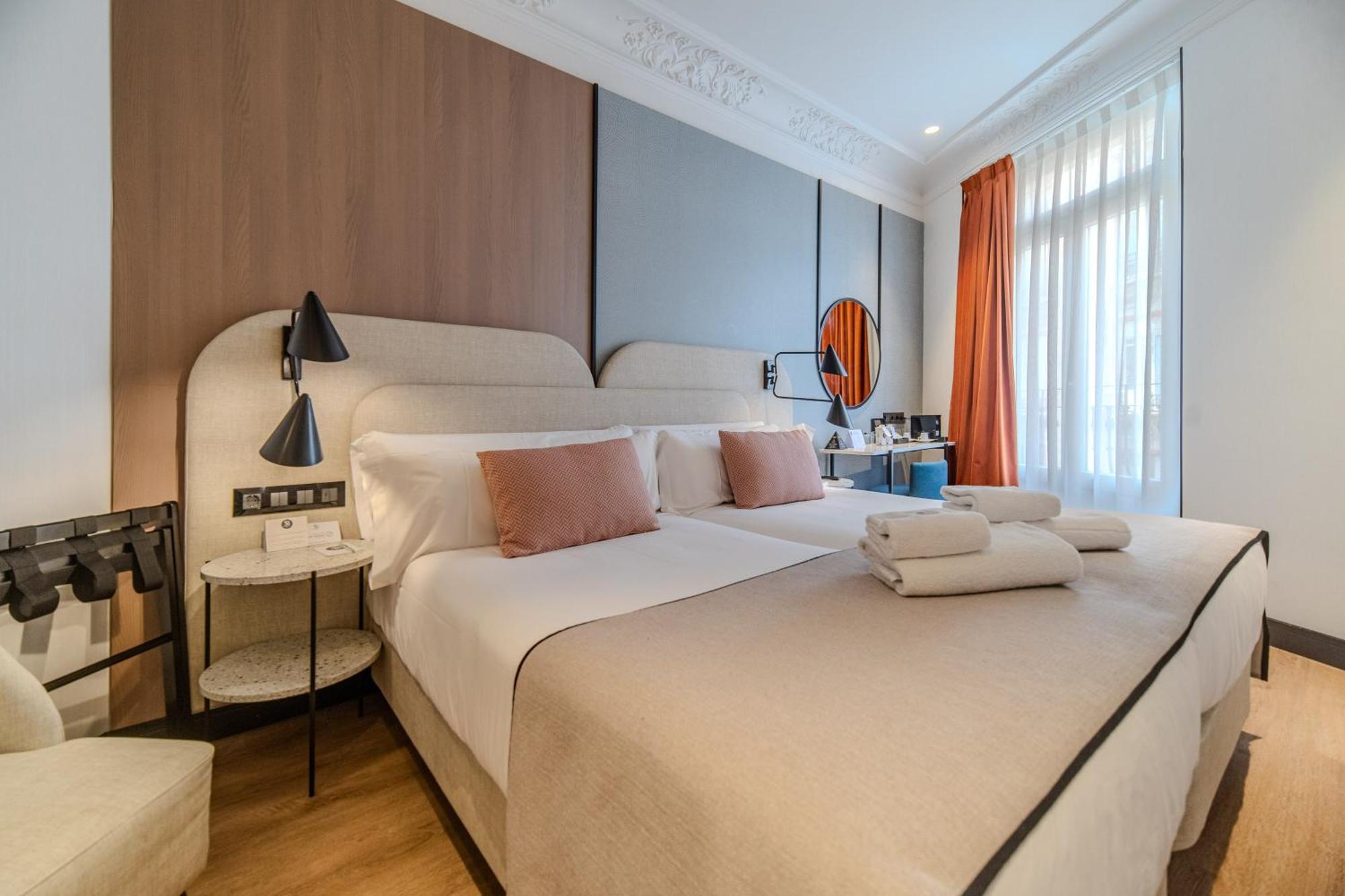 Отель Soho Boutique Turia Валенсия Экстерьер фото